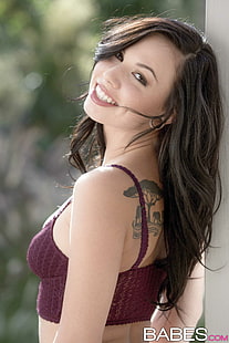 Aidra Fox, Babes.com, брюнетка, на природе, татуировка, HD обои HD wallpaper