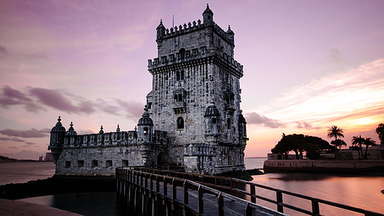 zachód słońca, fioletowe niebo, torre de belem, Portugalia, Lizbona, wieża belém, pałac, historyczna strona, zamek, Chmura, Europa, świt, wieczór, ranek, budynek, zmierzch, atrakcja turystyczna, wieża, niebo, punkt orientacyjny, Tapety HD HD wallpaper