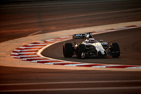 mobil balap F1 putih dan hitam, Formula 1, Kevin Magnussen, McLaren, mobil balap, balap, olahraga, Wallpaper HD HD wallpaper