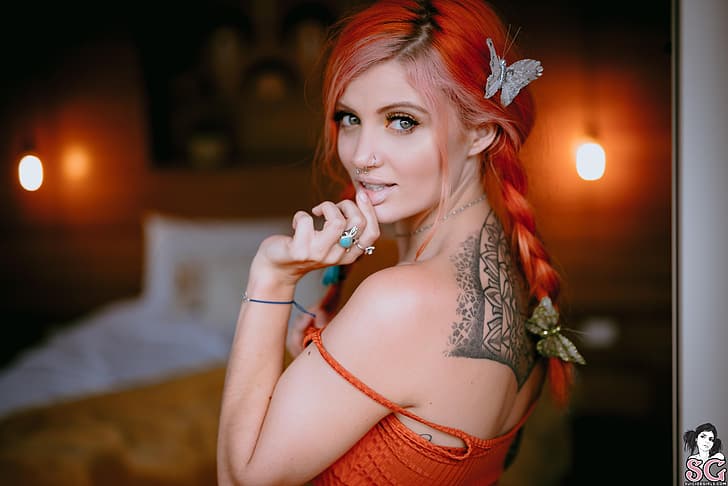 Velour suicide girl