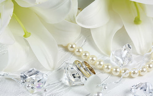 collana di perle, fiori, giglio, anello, perline, cristalli, bianco, matrimonio, perle, Sfondo HD HD wallpaper
