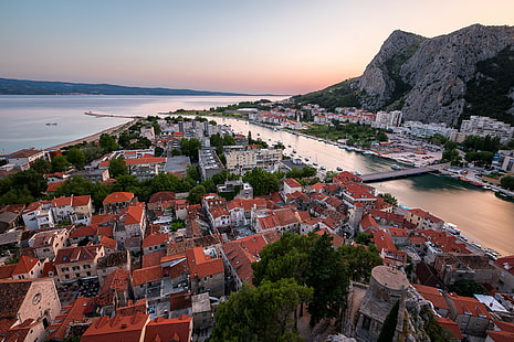 Омиш, Хорватия, Омиш, Хорватия, Река Цетина, Адриатическое море, Омиш, Река Цетина, панорама, Здания, горы, HD обои HD wallpaper