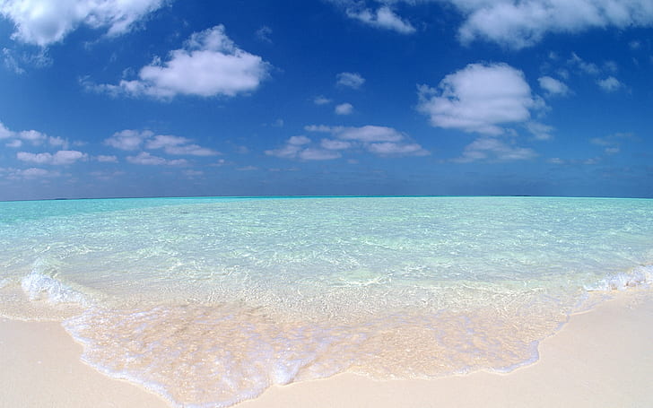 Praia, natureza, água, céu azul, limpo, ondas de grande corpo de água sob o céu azul e nuvens brancas, praia, natureza, água, céu azul, limpo, HD papel de parede