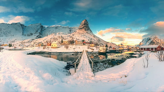заснеженный мост, природа, пейзаж, горы, Норвегия, зима, снег, озеро, мост, дом, лед, облака, деревня, Лофотенские острова, солнечный свет, HD обои HD wallpaper