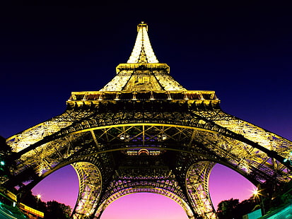 Tour Eiffel, Paris, Tour Eiffel, lumières, architecture, paysage urbain, ville, Paris, France, vue d'oeil de ver, Fond d'écran HD HD wallpaper