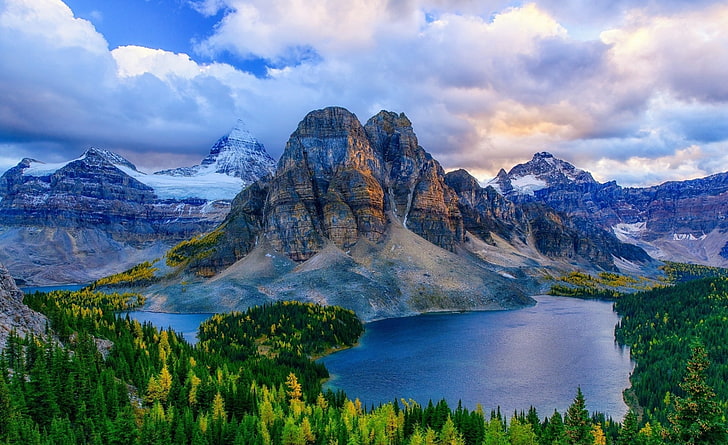 แคนาดา Mounatains, ต้นไม้สีเหลืองและสีเขียว, ภูเขาหมวกหิมะ, ธรรมชาติ, ภูเขา, วอลล์เปเปอร์ HD
