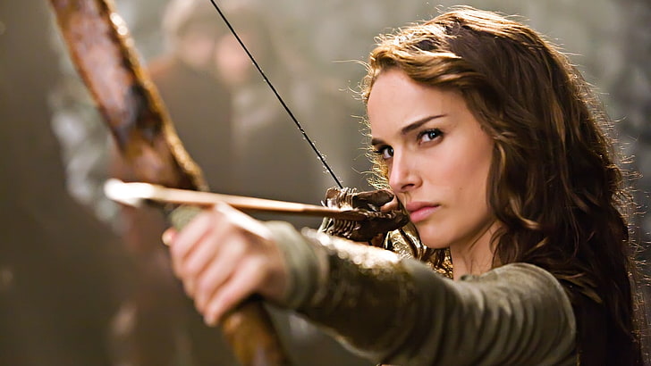 woman holding brown longbow, Natalie Portman, Your Highness, actress, bow, brunette, archery, movies, HD wallpaper