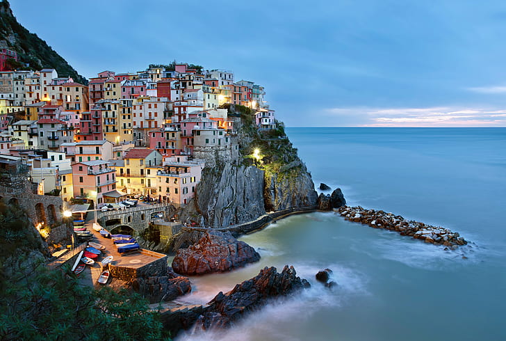Cinque Terre, Włochy, Manarola, Blues, Cinque Terre, Włochy, Niebieski, europa, Italia, morze, Italie, Cinque terre, UNESCO, światowe dziedzictwo, podróż, krajobrazy, pejzaż morski, krajobraz, wybrzeże, miasto, wakacje, Liguria, Morze Śródziemne , przyroda, lato, dom, architektura, turystyka, Tapety HD