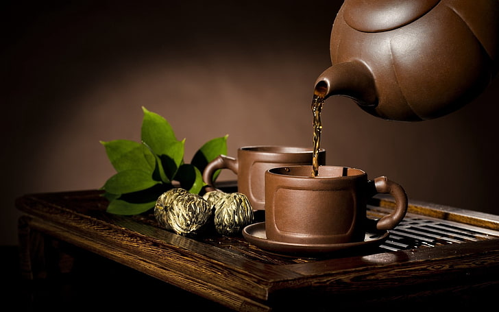 teiera marrone e due tazze da tè, bollitore, tazze, ceramiche, bicchieri, tè, maglieria, saldatura, Sfondo HD