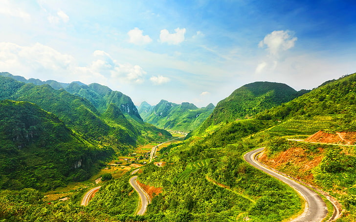Ha Giang은 Tuyen Quang의 남부 지방과 접해있는 Yen Bai와 Lao Cai의 서부 지방 인 Cao Bang의 베트남 북부 산악 지방에있는 주입니다., HD 배경 화면