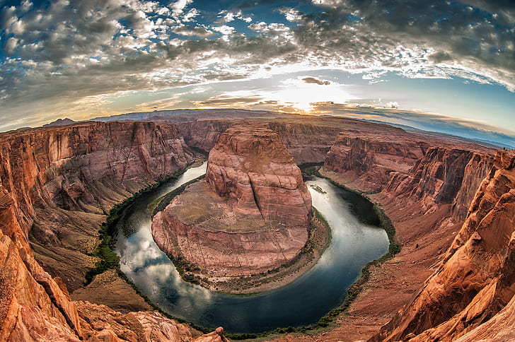 brown rock formation surrounded by body of water over horizon, Horseshoe Bend, rock formation, body of water, over horizon, arizona, horseshoe  bend, river, nature, uSA, landscape, scenics, desert, canyon, grand Canyon National Park, sandstone, southwest USA, rock - Object, grand Canyon, geology, famous Place, outdoors, majestic, utah, colorado River, travel, HD wallpaper