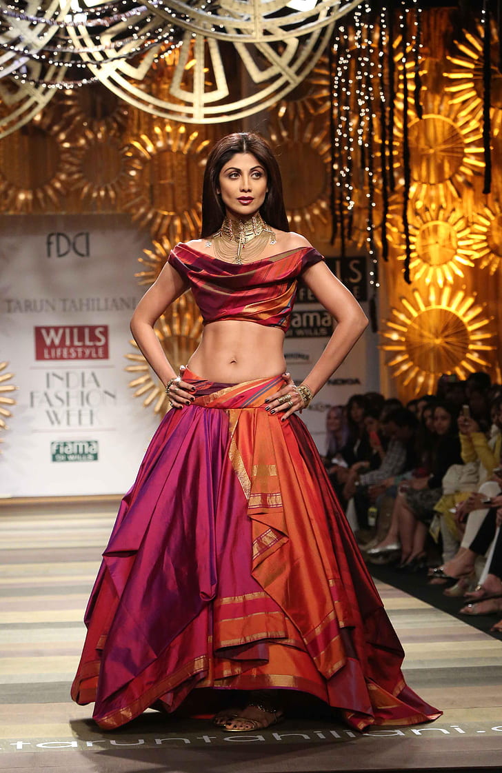 Shilpa Shetty i designer kostymer, HD tapet, telefon tapet