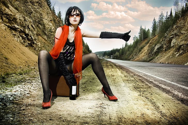 road, bottle, Girl, hitchhiking, HD wallpaper
