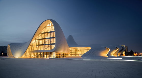 Zaha Hadid, Queen of the Curve, architecture, modern, Azerbaijan, town square, lights, building, tiles, clear sky, evening, landscape, concert hall, Baku, HD wallpaper HD wallpaper