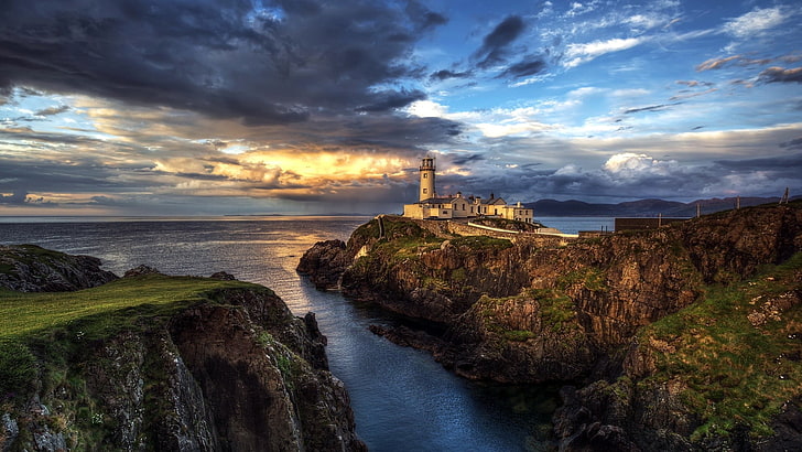 white lighthouse, nature, landscape, clouds, rock, Ireland, cliff, lighthouse, sea, sunlight, grass, hills, horizon, house, HD wallpaper
