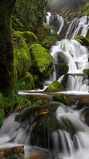 vattenfall fotografering natur mobiltelefon vatten, vatten och bäck och sten täcka av mossa, vattenfall, natur, mobiltelefon, vatten, HD tapet HD wallpaper