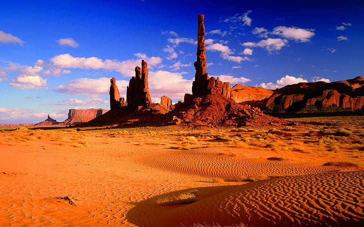 赤い砂と岩のあるレッドロック砂漠地帯の塔、 HDデスクトップの壁紙