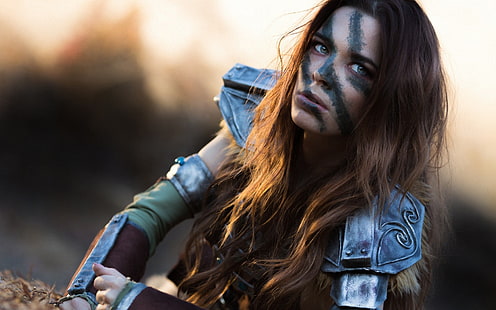 женская черная краска для лица, Aela, косплей, The Elder Scrolls V: Skyrim, женщины, фантазийная девушка, длинные волосы, воин, модель, HD обои HD wallpaper