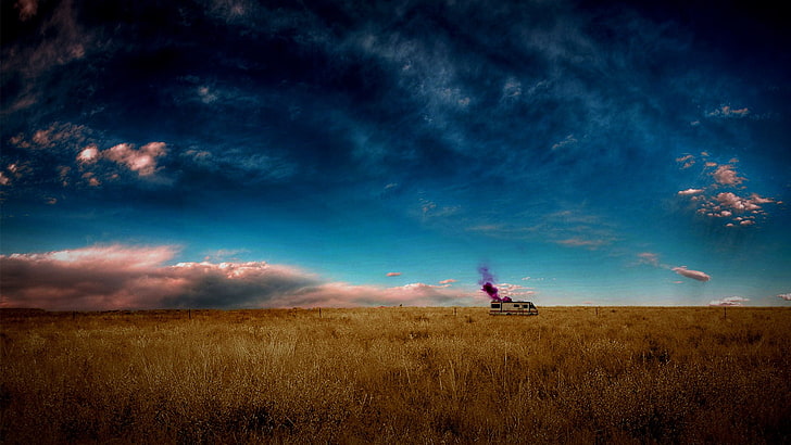 пшенично поле, Уолтър Уайт, Breaking Bad, пустиня, AMC, небе, RV, HD тапет