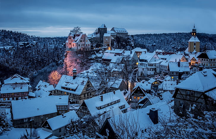 neve, castello, luci, Germania, foresta, cittadina, Hohnstein, casa, sera, alberi, tetti, Sfondo HD