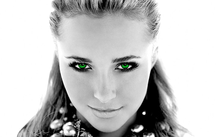 women's green iris, selective color photography of green eyed woman, Hayden Panettiere, actress, selective coloring, green eyes, looking at viewer, celebrity, face, closeup, monochrome, blonde, HD wallpaper