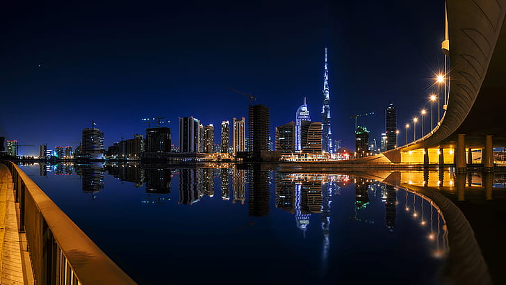 Emiratos Árabes Unidos Noche tranquila en la ciudad de Dubai y arquitectura HD Fondos de escritorio para tabletas y teléfonos móviles Descarga gratuita 3840 × 2160, Fondo de pantalla HD