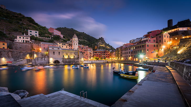 budynek, dom, łodzie, Włochy, promenada, Morze Liguryjskie, port, Vernazza, Cinque Terre, Liguria, Morze Liguryjskie, Tapety HD