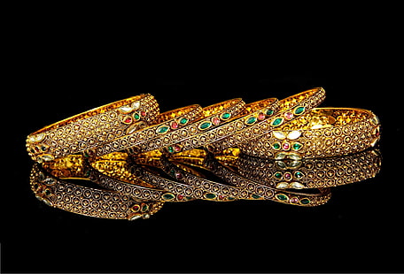 riflesso, sfondo nero, bracciali, foto, gemme, gioielli d'oro, glitter oro, Sfondo HD HD wallpaper
