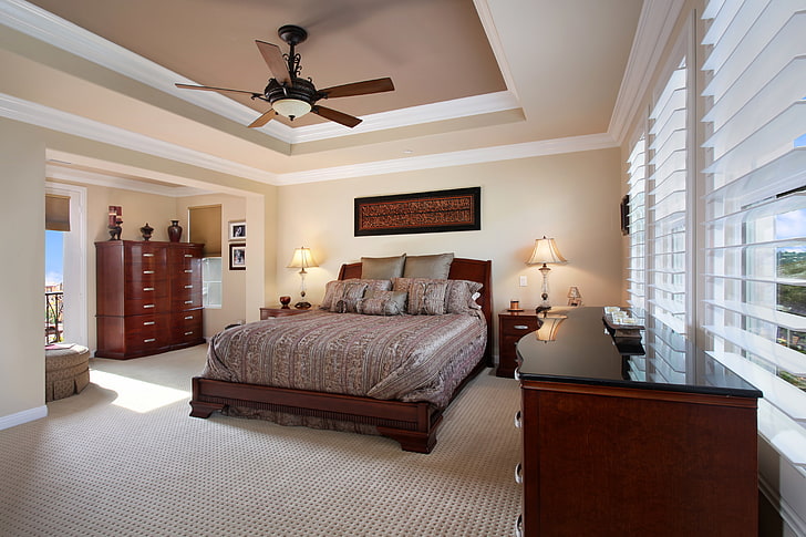 brown wooden 4-piece bedroom furniture set, design, photo, lamp, bed, interior, pillow, chandelier, bedroom, HD wallpaper
