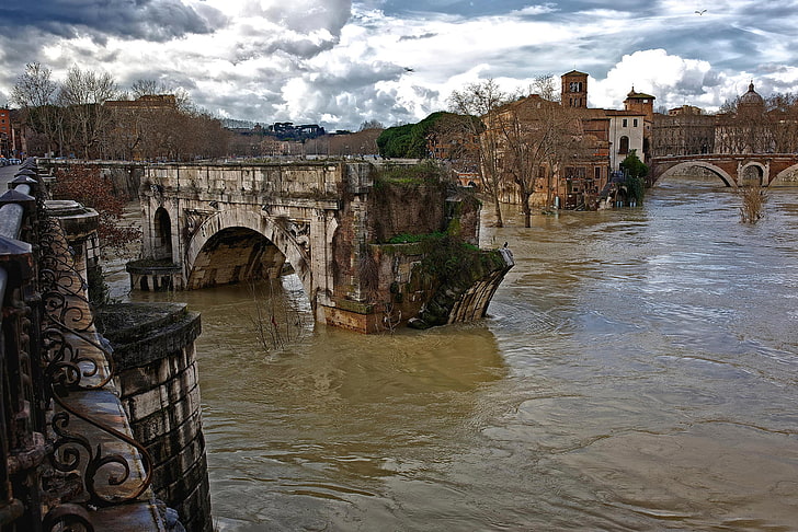Rome, Italy, old, ruins, Roman bridge, ancient, The Tiber, water flows, HD wallpaper