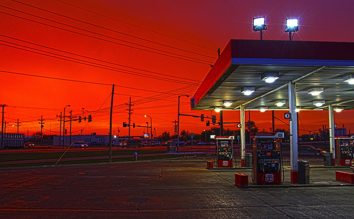 Tankstelle, schwarz-blaue Tankstelle, USA, Kansas, Reise, Purpur, Sturm, Tankstelle, Lakin, HD-Hintergrundbild