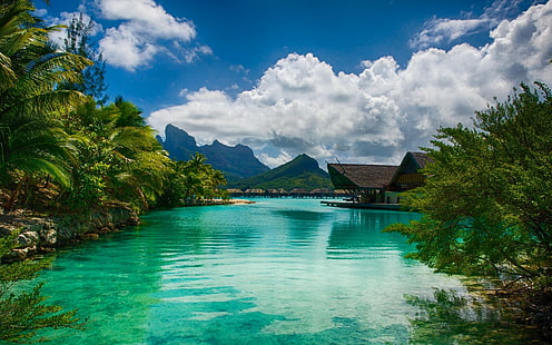 isola, resort, nuvole, Bora Bora, Polinesia francese, montagne, tropicale, vacanza, palme, estate, turchese, acqua, spiaggia, paesaggio, natura, mare, Sfondo HD HD wallpaper