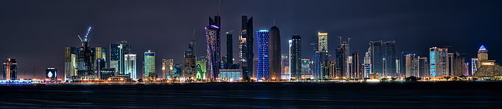 bâtiments de couleurs assorties, nuit, lumières, Qatar, Doha, Fond d'écran HD