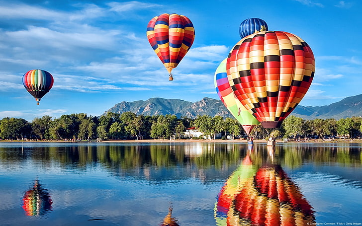 Colorado Balloon Classic-Windows 8 Theme Wallpaper, varios globos aerostáticos de colores variados, Fondo de pantalla HD