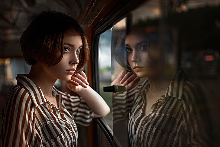 отражение, прозорец, Русия, красавицата, Оля, Георги Чернядев, Олга Пушкина, HD тапет