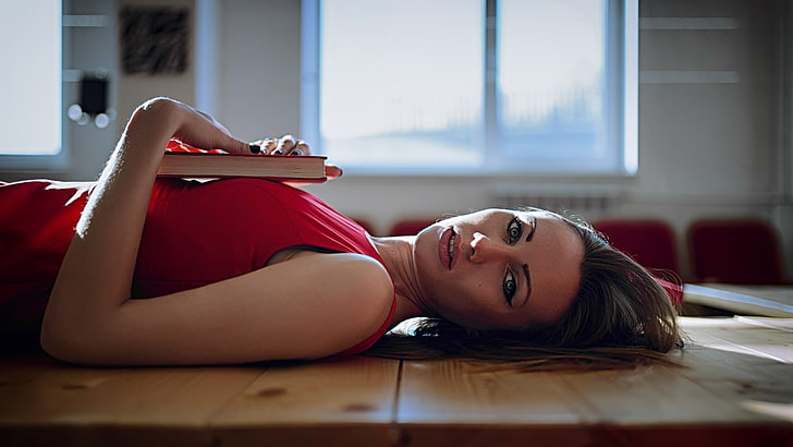 books, women, model, red dress, lying down, eyeliner, HD wallpaper