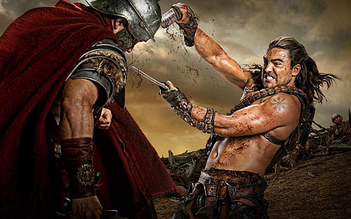 homme tenant un papier peint numérique épée, le sang, soldats, la série, bataille, Spartacus, Gannicus, Dustin Clare, Fond d'écran HD HD wallpaper