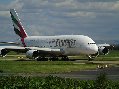 A380, udara, pesawat, maskapai, bandara, arab, penerbangan, dubai, emirat, penerbangan, terbang, pesawat, transportasi, perjalanan, jendela, Wallpaper HD HD wallpaper