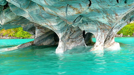 plan d'eau sous la formation de roches grises, grottes de marbre, Chili, océan, 4k, Fond d'écran HD HD wallpaper