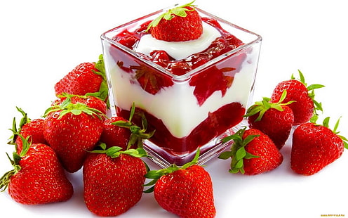 bunch of strawberries, strawberries, cream, food, HD wallpaper HD wallpaper