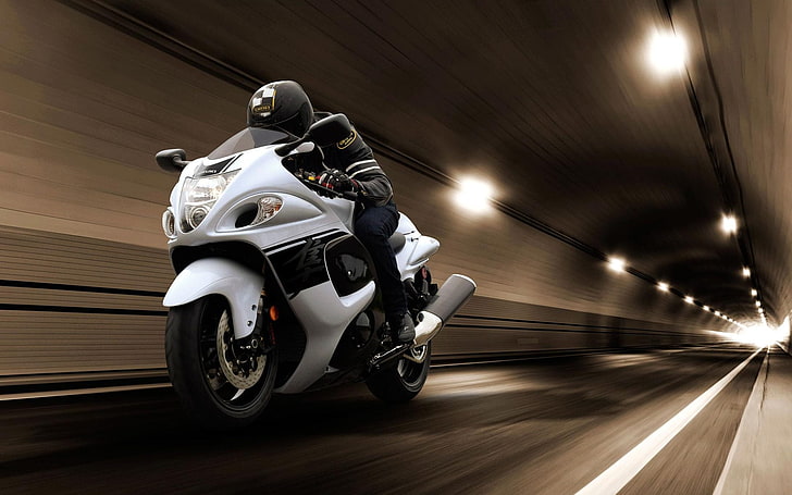 Suzuki Hayabusa 2017, bicicleta deportiva blanca y negra, motocicletas, Suzuki, autos, Fondo de pantalla HD
