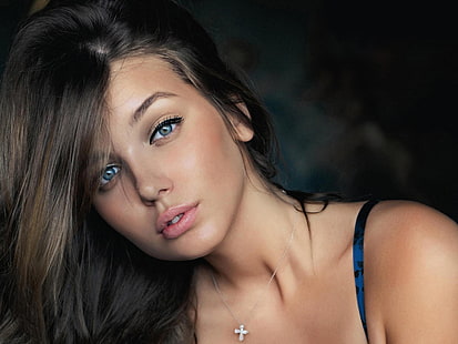 модел, брюнетка, жени, лице, отворена уста, сини очи, Дария Коновалова, HD тапет HD wallpaper