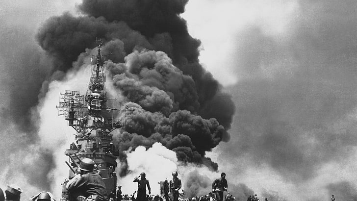 grayscale photo of soliders, monochrome, World War II, explosion, war, HD wallpaper