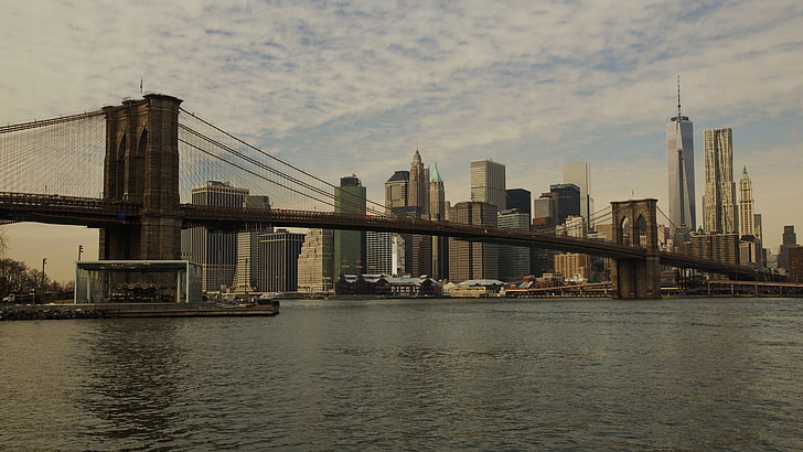 кафява и бяла бетонна сграда, град, мост, Бруклински мост, Ню Йорк, HD тапет