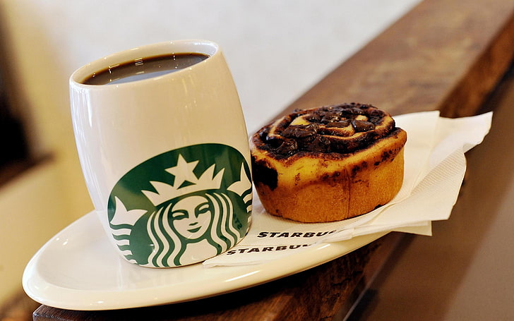 Starbucks coffee cake-photography HD wallpaper, HD wallpaper