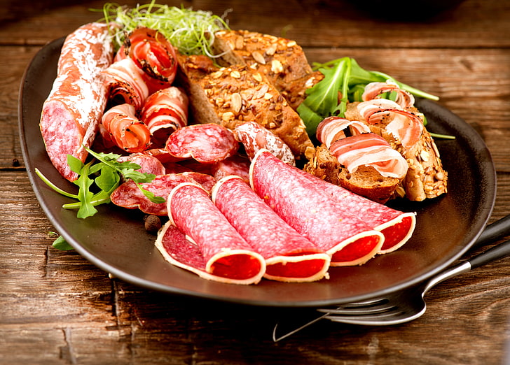 assorted foods, food, plate, bread, meat, sausage, ham, HD wallpaper