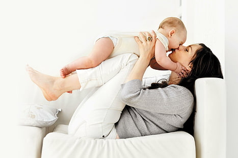 Bayi Ciuman Anak Lucu Gambar Suasana Hati, anak-anak, bayi, anak, imut, anak-anak, ciuman, cinta, suasana hati, Wallpaper HD HD wallpaper