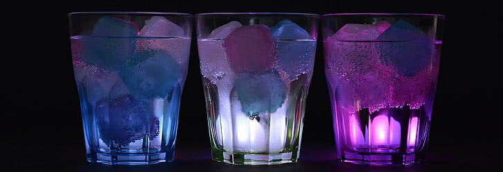 alcool, alcolico, bevanda alcolica, barra, bevanda, cocktail, freddo, colore, freddo, cristallo, buio, bevanda, cibo, vetro, bicchieri, ghiaccio, cubetti di ghiaccio, illuminato, liquido, liquore, riflesso, rinfresco, vodka, acqua, Sfondo HD