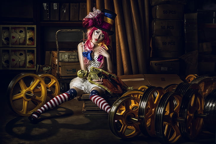 Niña, humor, sombrero, muñeca, circo, asiático, cilindro, payaso, Fondo de  pantalla HD | Wallpaperbetter