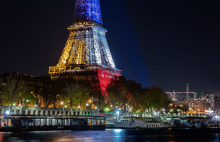 فرنسا ، باريس ، برج إيفل ، ليلاً، خلفية HD